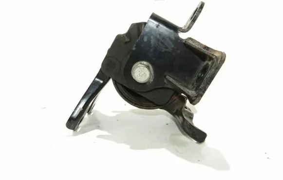 Mitsubishi ASX Engine mount bracket