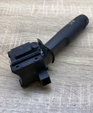 Opel Insignia A Indicator stalk 95220563