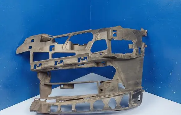 BMW 5 G30 G31 Front bumper mounting bracket 51117385345
