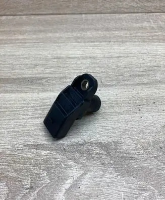 BMW 5 E60 E61 Camshaft position sensor 7792256