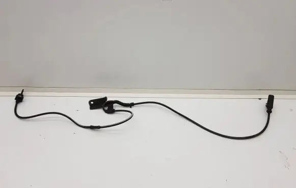 Toyota Auris E180 ABS brake wheel speed sensor 8954302061