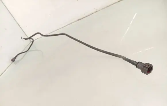 Opel Movano B Fuel line pipe 8200731132
