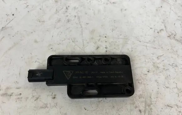 Porsche Macan (95B) Keyless (KESSY) go control unit/module 7PP962132