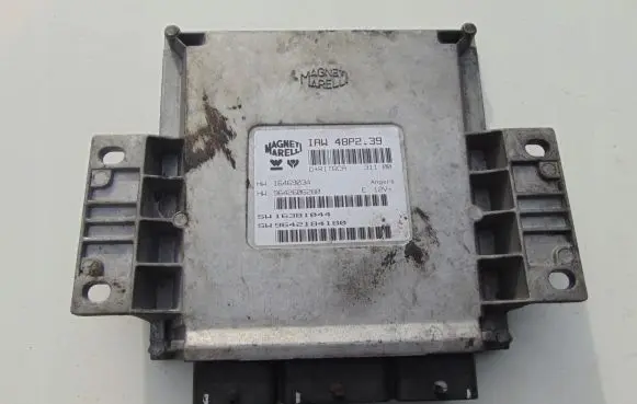Peugeot 206 Engine control unit/module 9642606280