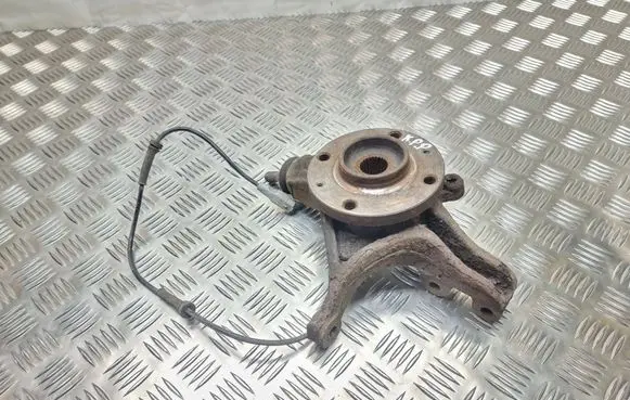 Citroen C4 I Front wheel hub