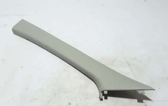 Renault Clio IV Other sill/pillar trim element 769129931R