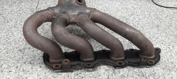 Volkswagen Polo V 6R Exhaust manifold 036131703