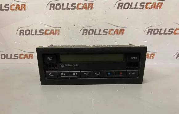 Volkswagen Golf IV Climate control unit