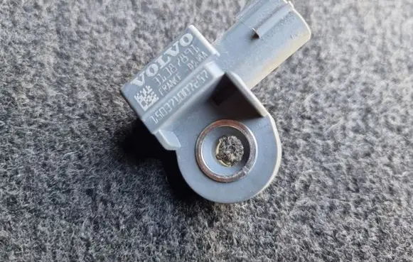 Volvo V40 Airbag deployment crash/impact sensor 31387891