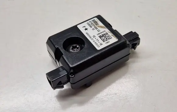 BMW i3 Aerial antenna amplifier 9231466