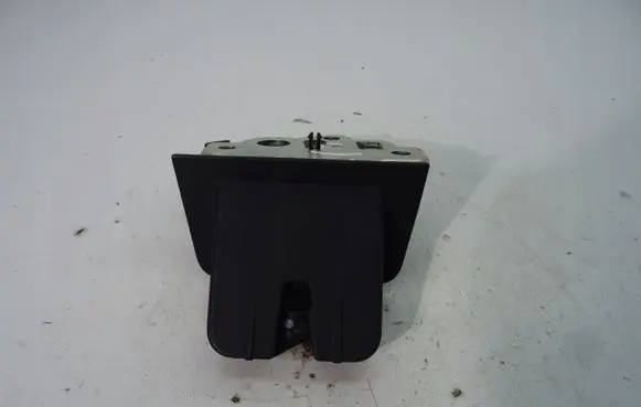 Skoda Superb B6 (3T) Tailgate/trunk/boot lock/catch/latch 8K9827505