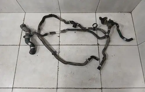 BMW M3 G80 Oil cooling pipe 8096423
