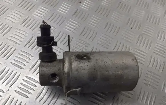 Mercedes-Benz E W210 Air conditioning (A/C) air dryer A2028300083