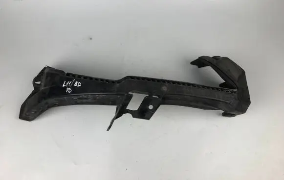Subaru Legacy Headlight/headlamp mounting bracket