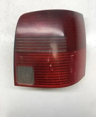 Volkswagen PASSAT B5 Rear/tail lights 3B9945112F