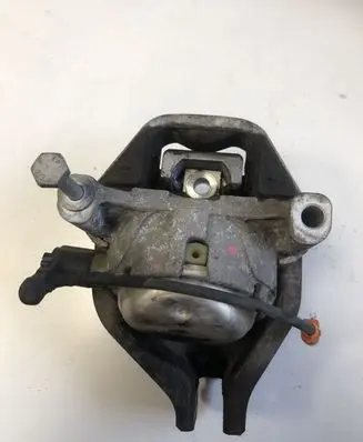 Audi A6 S6 C7 4G Engine mount bracket 4G0399060