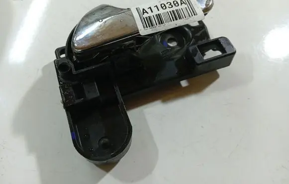 Fiat Freemont Front door interior handle 937071