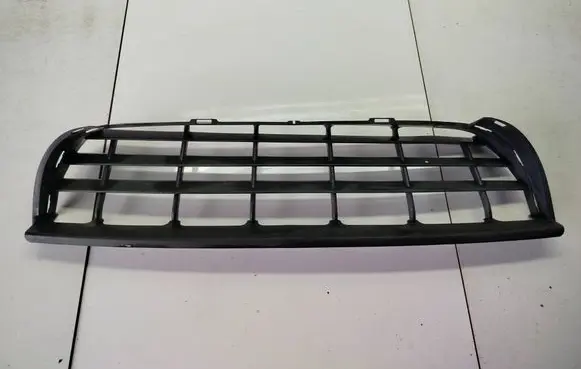Volkswagen Crafter Front bumper lower grill 9068850153