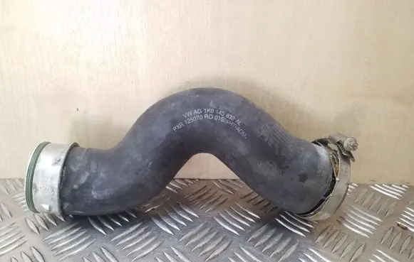 Volkswagen Eos Intercooler hose/pipe 1K0145832AL