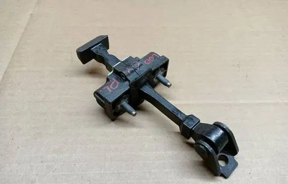 Dacia Lodgy Front door check strap stopper 