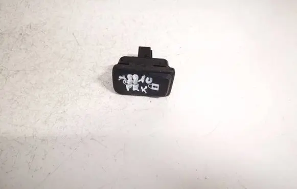Volvo V50 Central locking switch button 65832 03451500