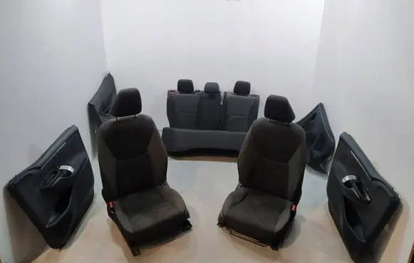 Toyota Yaris Seat set 