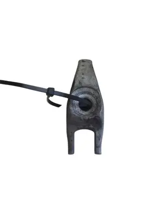 Opel Astra J Fuel Injector clamp holder 