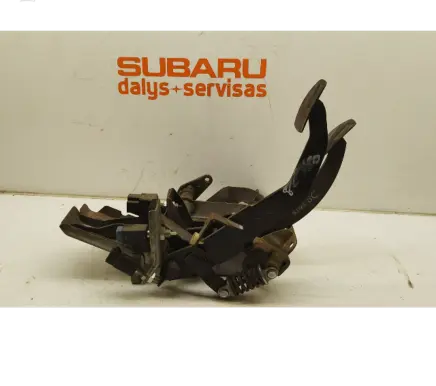 Subaru Outback Pedal assembly 