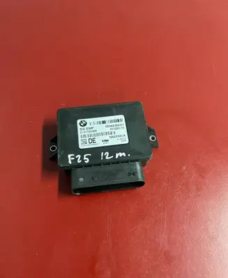 BMW X3 F25 Other control units/modules 6863800 23122010 32620300A