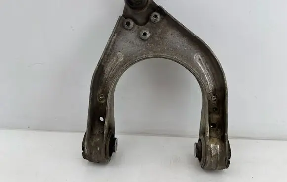 Mercedes-Benz E W211 Front lower control arm/wishbone A2113309007