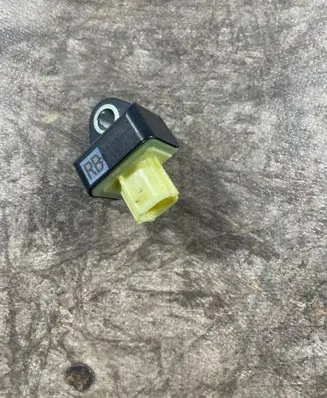 Toyota RAV 4 (XA50) Airbag deployment crash/impact sensor 8983142060 252DG7YLQ