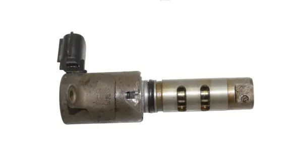 Lexus RX 330 - 350 - 400H Oil pressure sensor 1534020011