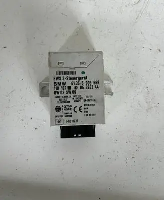 BMW 3 E46 Immobilizer control unit/module 6905668