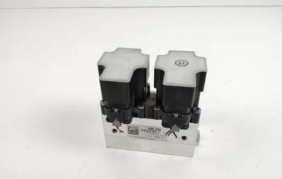 Skoda Enyaq iV Air conditioning (A/C) expansion valve 1EA816681C