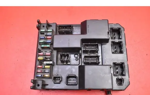 Peugeot 307 CC Fuse box set 9651196880