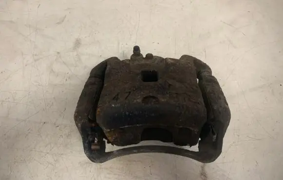 Nissan Tiida C11 Front brake caliper