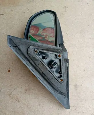 KIA Shuma Front door electric wing mirror 123332