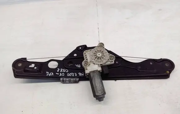 Mercedes-Benz E W211 Rear door window regulator with motor A2118202342 A2117300146