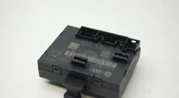 Audi A5 8T 8F Door control unit/module 8T0959795F