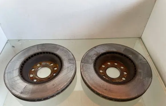 Audi Q2 - Front brake disc