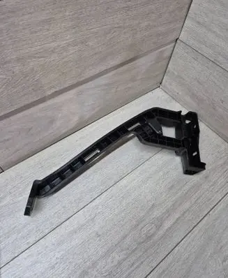 Honda HR-V Headlight/headlamp mounting bracket 71140-T7A-J00