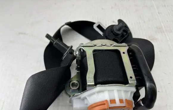 BMW 8 G14 Front seatbelt 72117491769 7491769