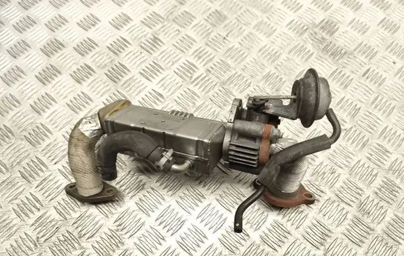 Mazda 6 EGR valve cooler R2AA20304 29C10A000008