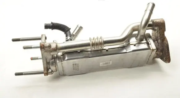 Isuzu D-Max EGR valve cooler 8975333780