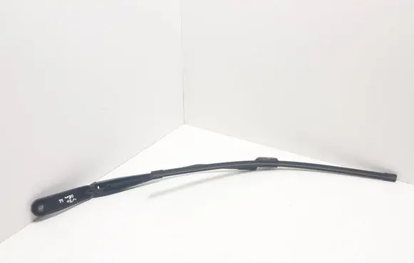 Volvo S80 Windshield/front glass wiper blade 30796035