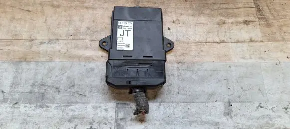 Opel Vectra C Door control unit/module 13193371