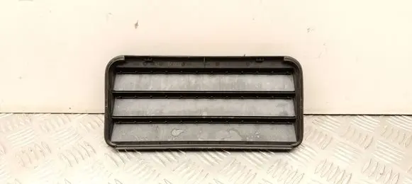 Tesla Model Y Quarter panel pressure vent 1098751