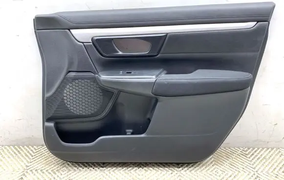 Honda CR-V Front door card panel trim