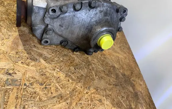 BMW 4 F32 F33 Front differential 757815707 1706020085