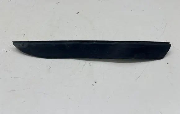 Toyota Hilux VIII Front bumper lip 768520K080
